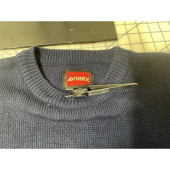 AVIREX Silver Sweater‎ Mens Navy/Cream Print Long Sleeve Size XXL with Logo - Picture 7 of 10